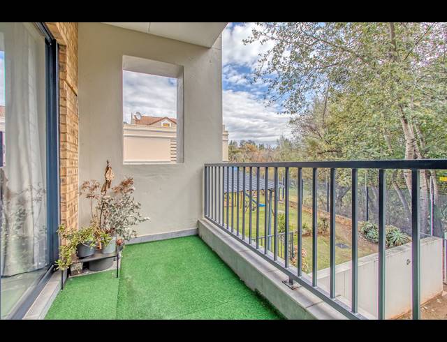 2 BEDROOM APARTMENT TO LET IN HYDE PARK